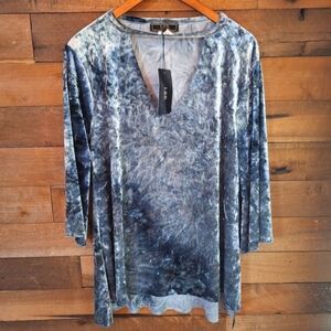 Lucky & Blessed Oversized Velvet Tie Dye Tunic SZ Small NWT